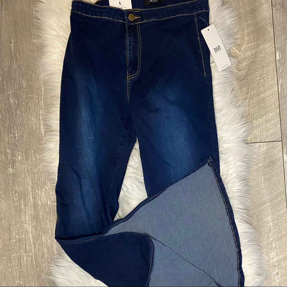 SOLD ❌ - Picture 3 of 3